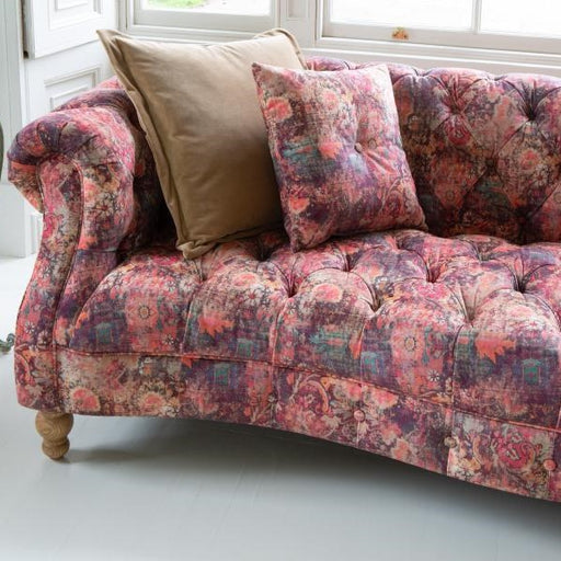 Serpentine Buttoned Chesterfield Sofa - Choice Of Sizes - The Furniture Mega Store