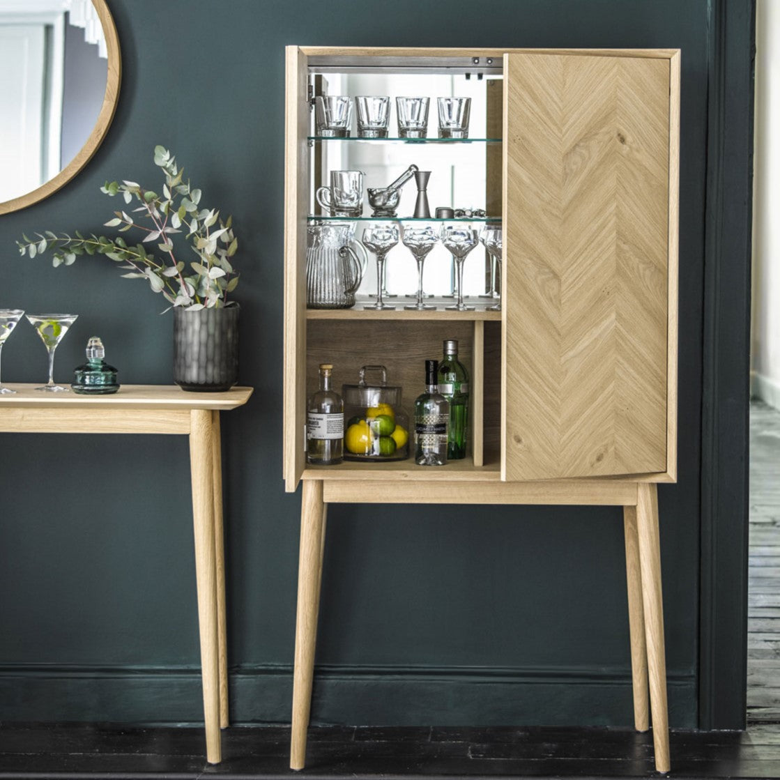 Cocktail Cabinets-Drinks Trolleys-Wine Storage