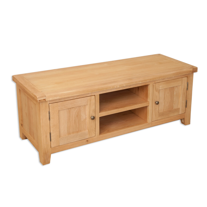 Wiltshire Natural Oak Large TV Cabinet - 134cm - The Furniture Mega Store 