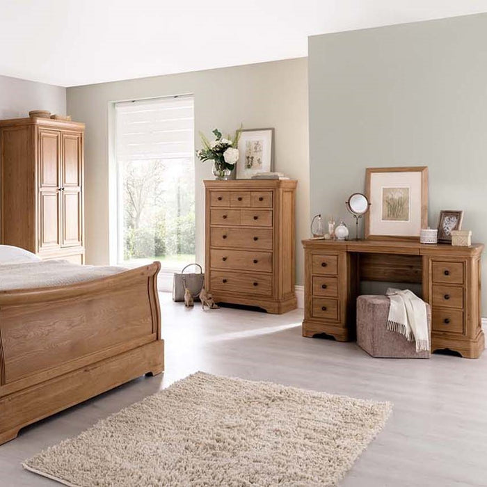 Tall set top of drawers